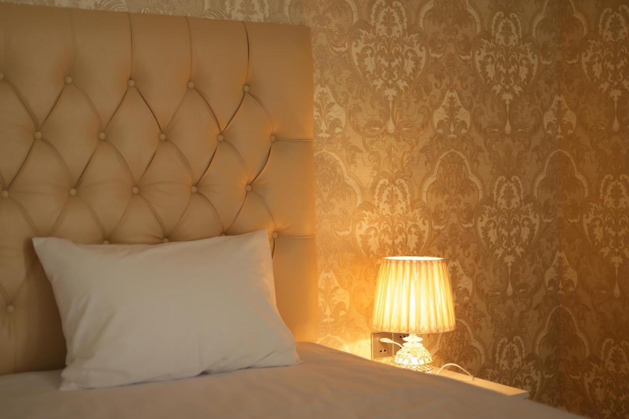 Euro Hotel Ґуба Екстер'єр фото